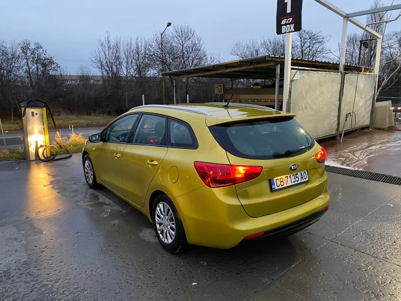 Kia Ceed 1.4, снимка 2 - Автомобили и джипове - 48311225