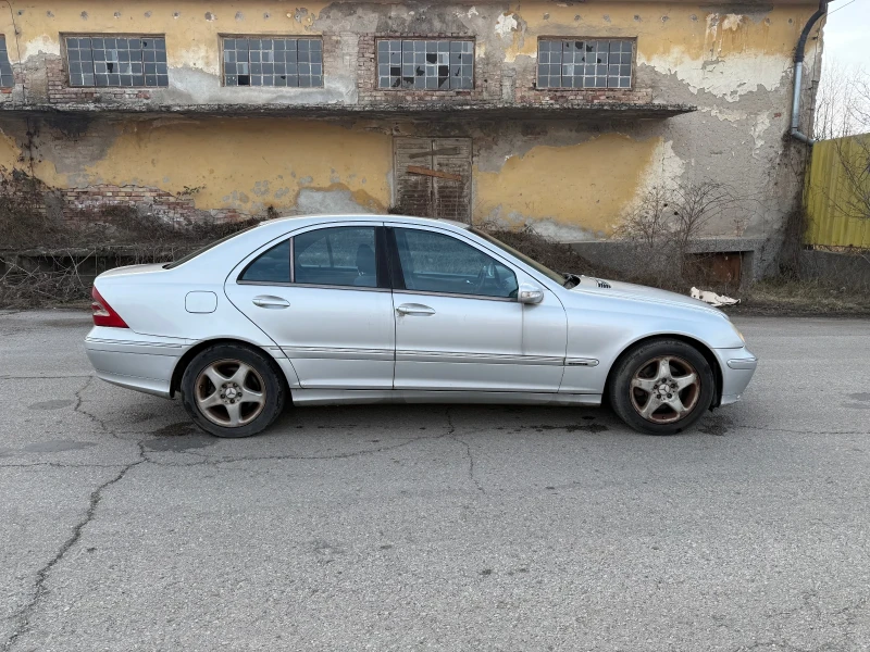 Mercedes-Benz C 270 CDI* Avantgarde* , снимка 6 - Автомобили и джипове - 49440867