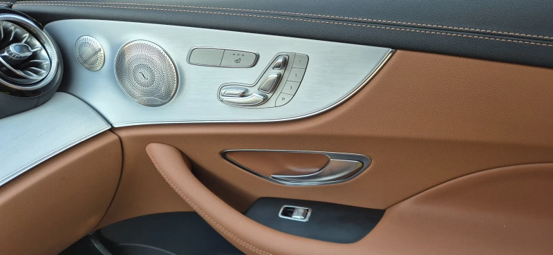 Mercedes-Benz E 400 4MATIC , BURMASTER, 360 гр., ПАНО, МЕМОРИ , AMG..., снимка 8 - Автомобили и джипове - 51972254