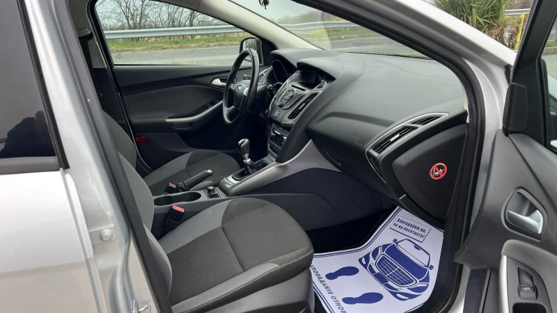 Ford Focus 1.6TDCI, снимка 6 - Автомобили и джипове - 49623140
