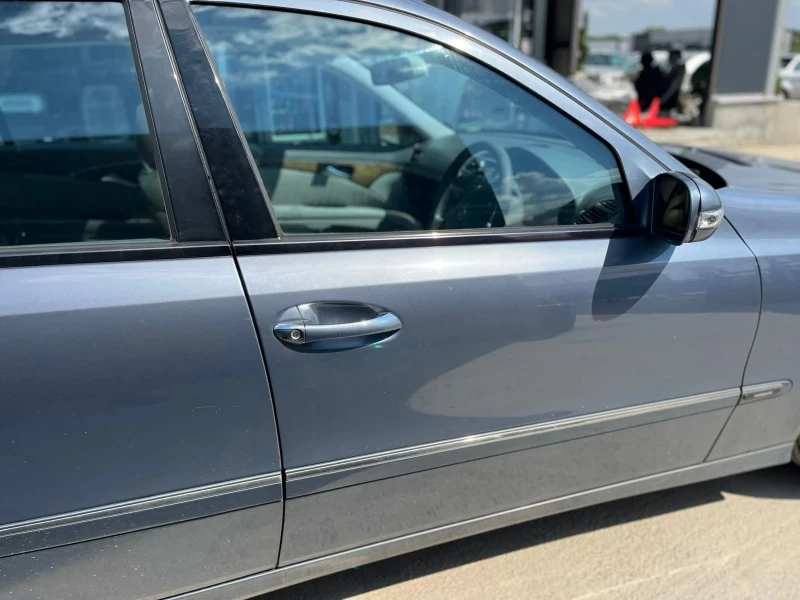 Mercedes-Benz E 320 648, снимка 11 - Автомобили и джипове - 51286860