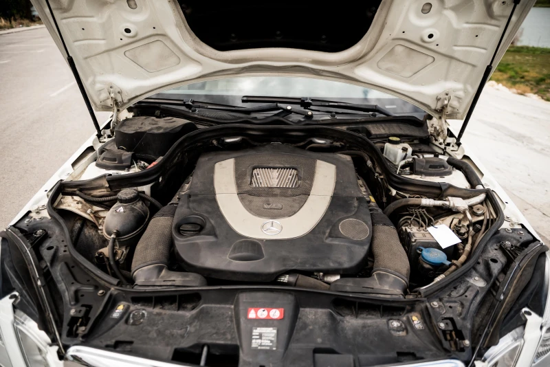 Mercedes-Benz E 500, снимка 16 - Автомобили и джипове - 51803892