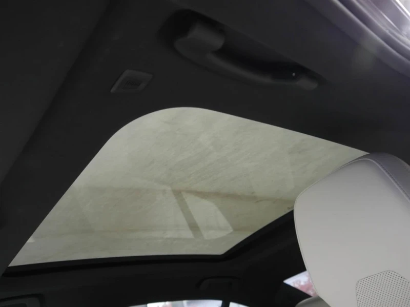 BMW 550 xDrive, снимка 12 - Автомобили и джипове - 52322248