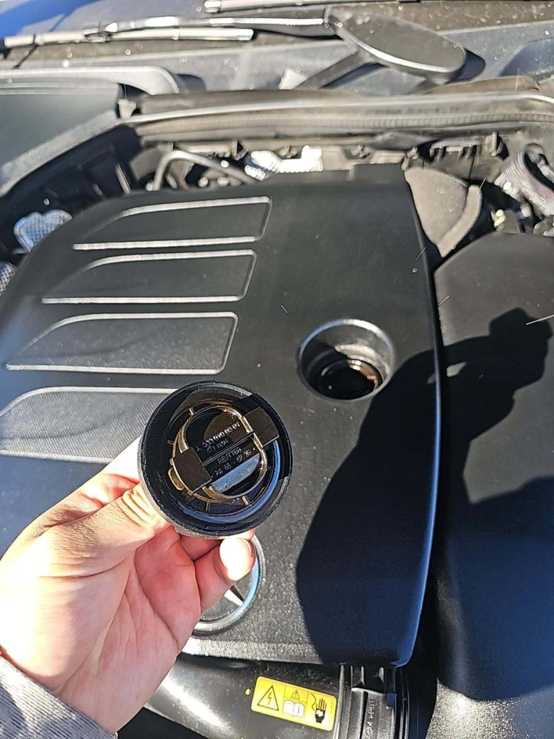 Mercedes-Benz E 350 AMG LINE/BURMESTER/PANO/360 KAMEPA/LANE ASSIST, снимка 12 - Автомобили и джипове - 52574482