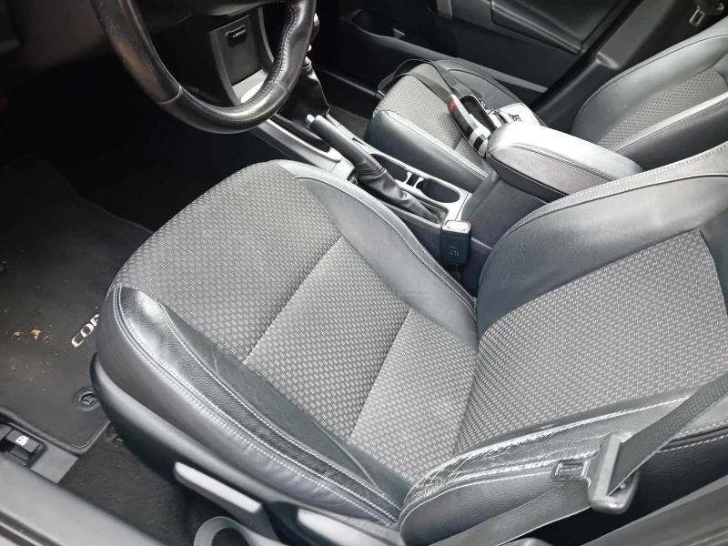 Toyota Corolla 2016, снимка 6 - Автомобили и джипове - 52680830