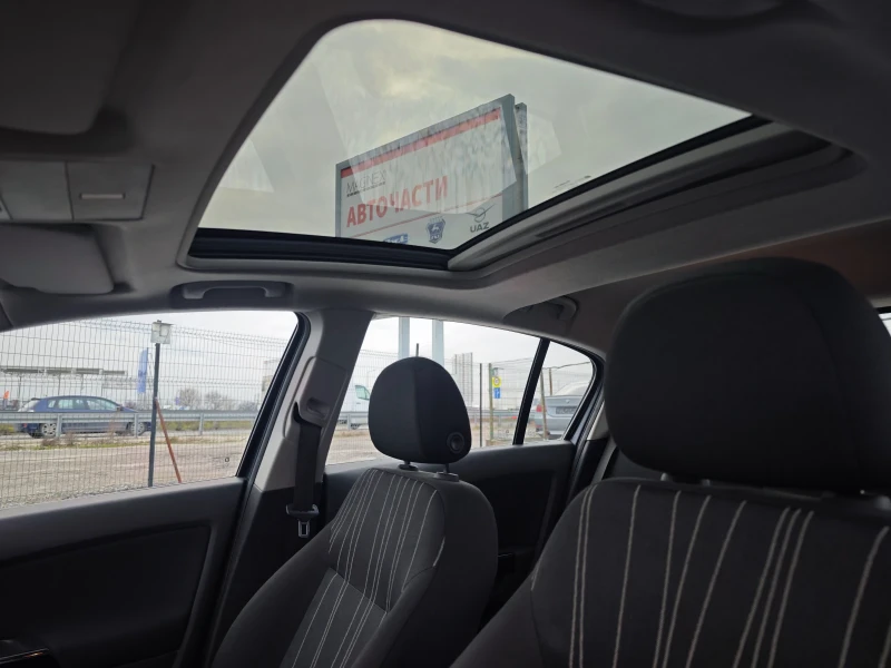 Opel Corsa 1.2i, снимка 8 - Автомобили и джипове - 53389979