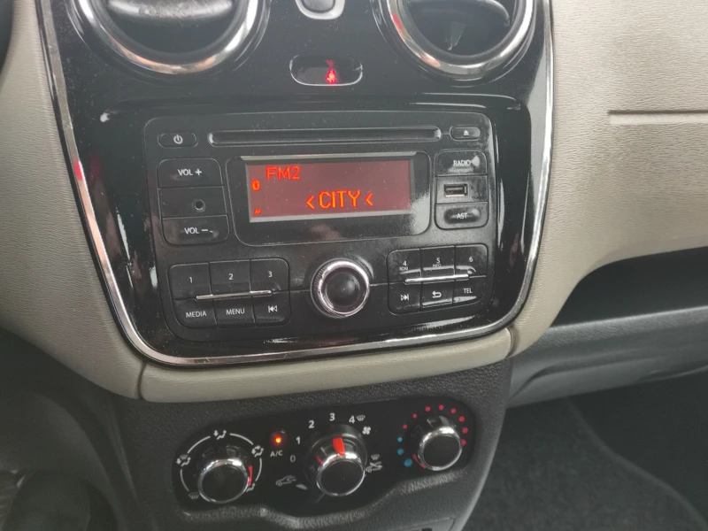 Dacia Dokker 1.6 отличен пътнически евро6, снимка 11 - Автомобили и джипове - 53449283