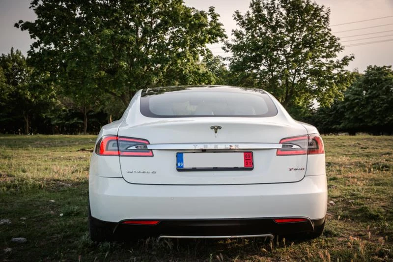 Tesla Model S S90D Безупречна, снимка 2 - Автомобили и джипове - 29209159