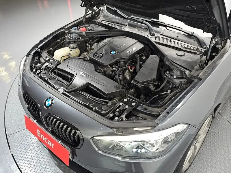 BMW 118 M Sports Shadow, снимка 6 - Автомобили и джипове - 56070389