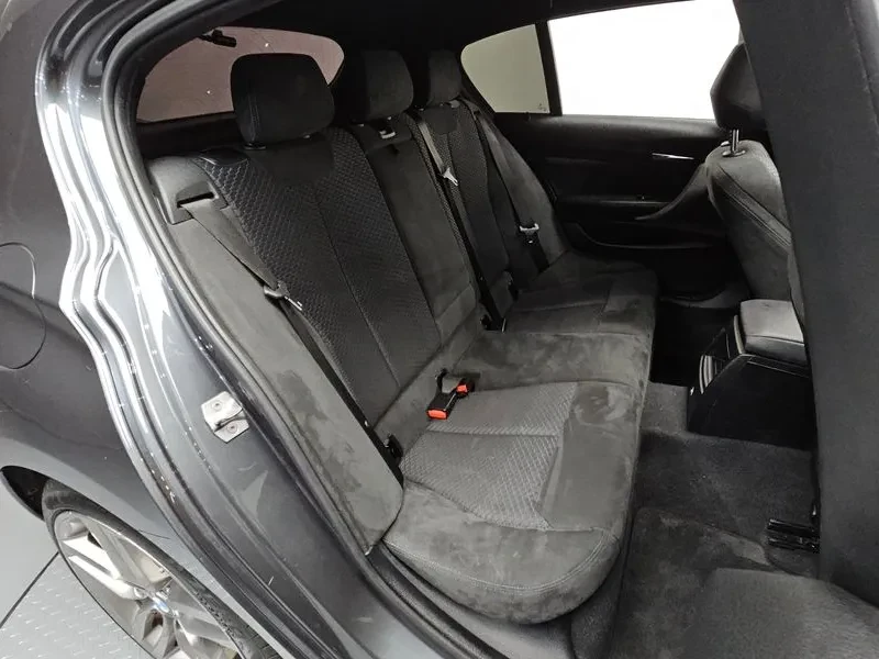 BMW 118 M Sports Shadow, снимка 11 - Автомобили и джипове - 56070389