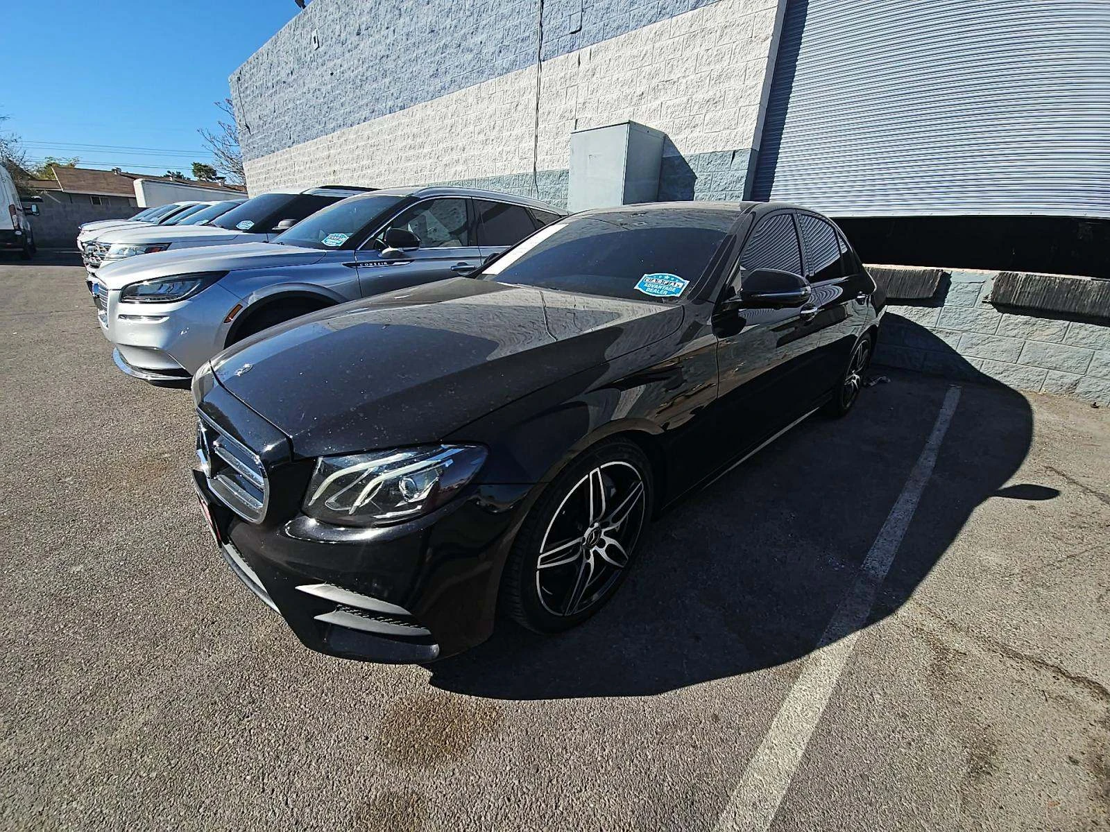 Mercedes-Benz E 350 AMG LINE/BURMESTER/PANO/360 KAMEPA/LANE ASSIST, снимка 1