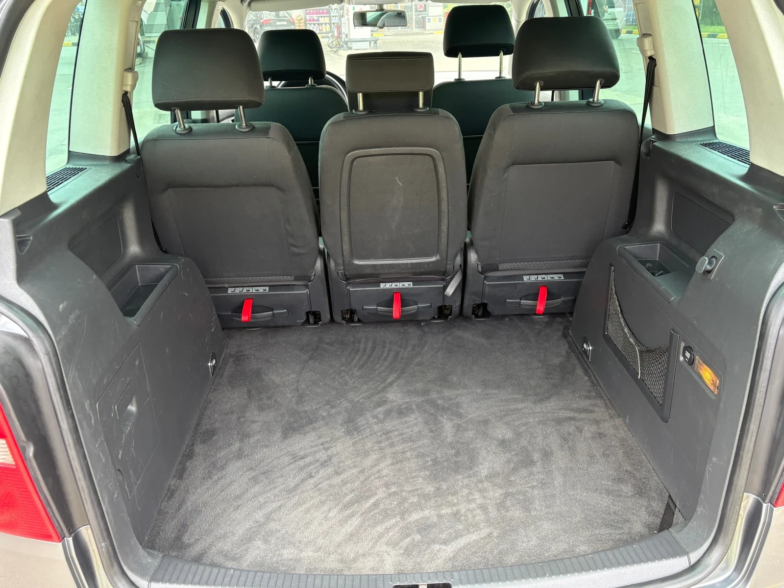 VW Touran 1.9TDI 105Hp 6ск - изображение 7
