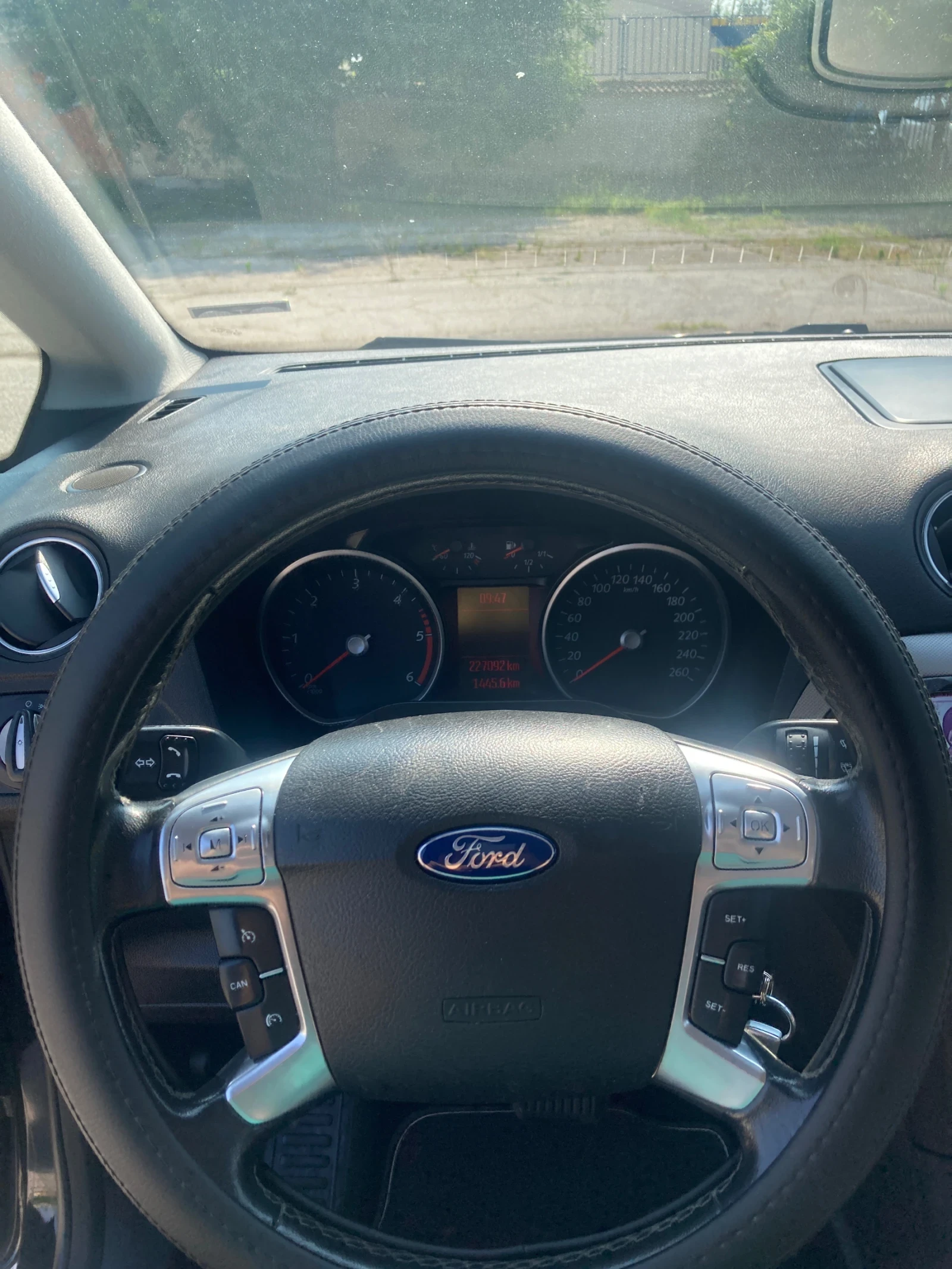 Ford S-Max  - изображение 10