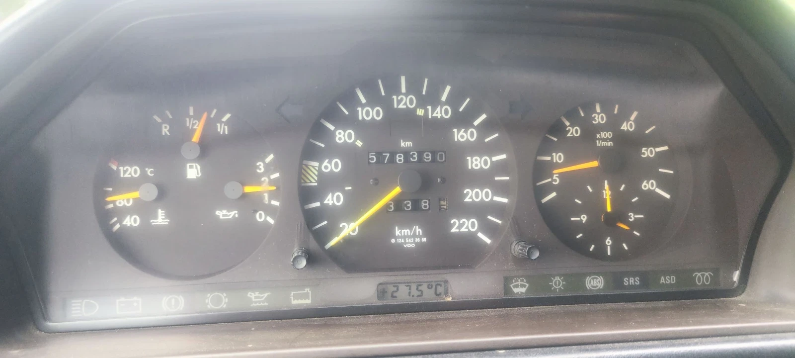 Mercedes-Benz E 300 124 300TDi - изображение 4