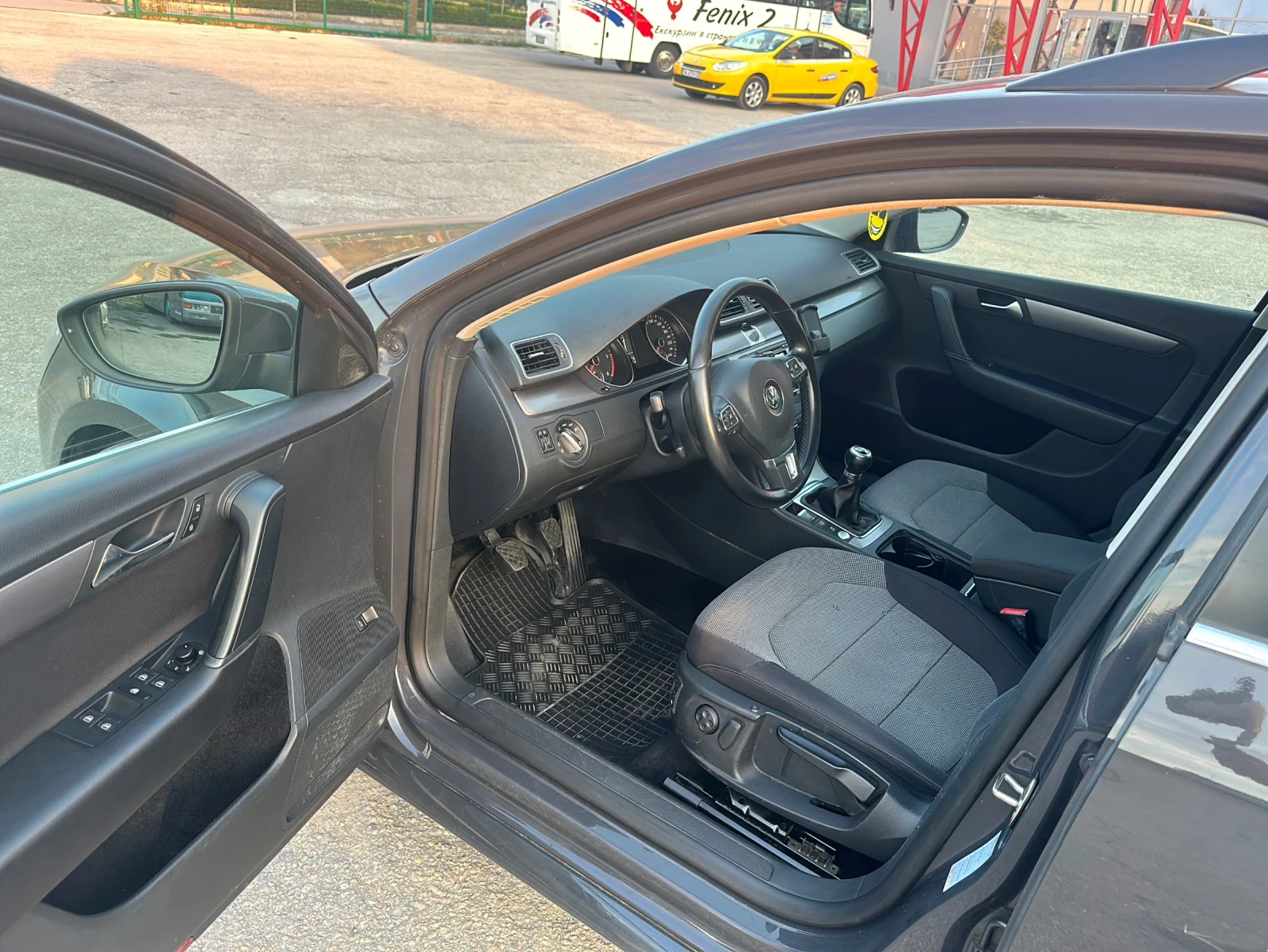 VW Passat 2.0TDI - изображение 9