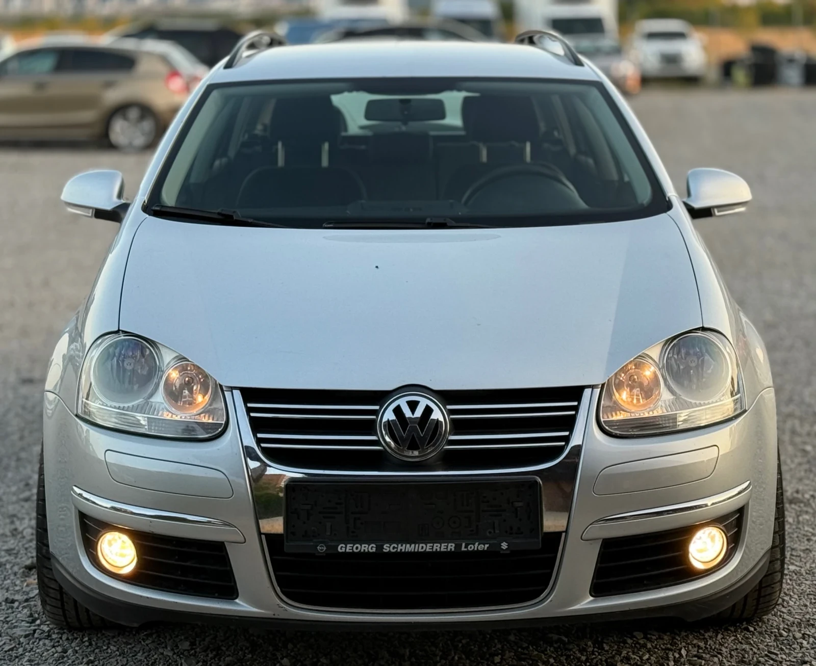 VW Golf 1.9TDi 105к.с * Климатроник*  - изображение 2
