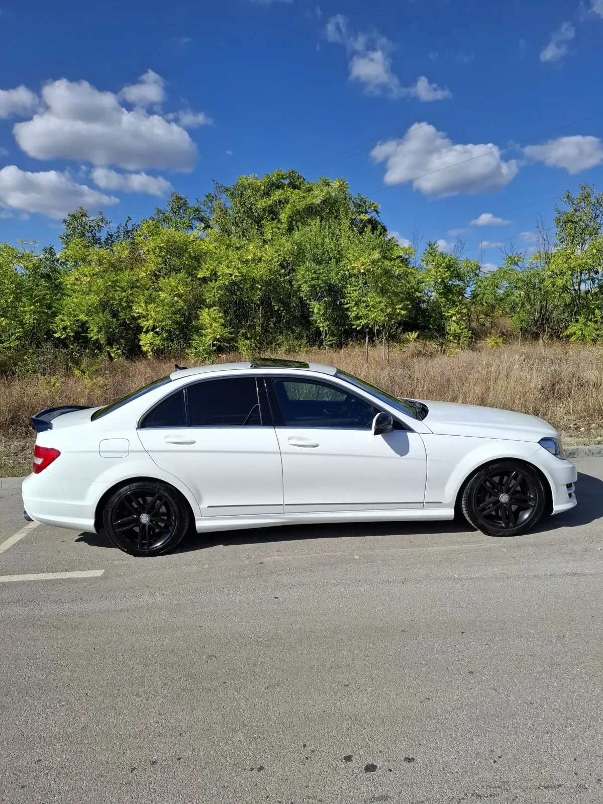 Mercedes-Benz C 300 3.5 4 Matic - изображение 2