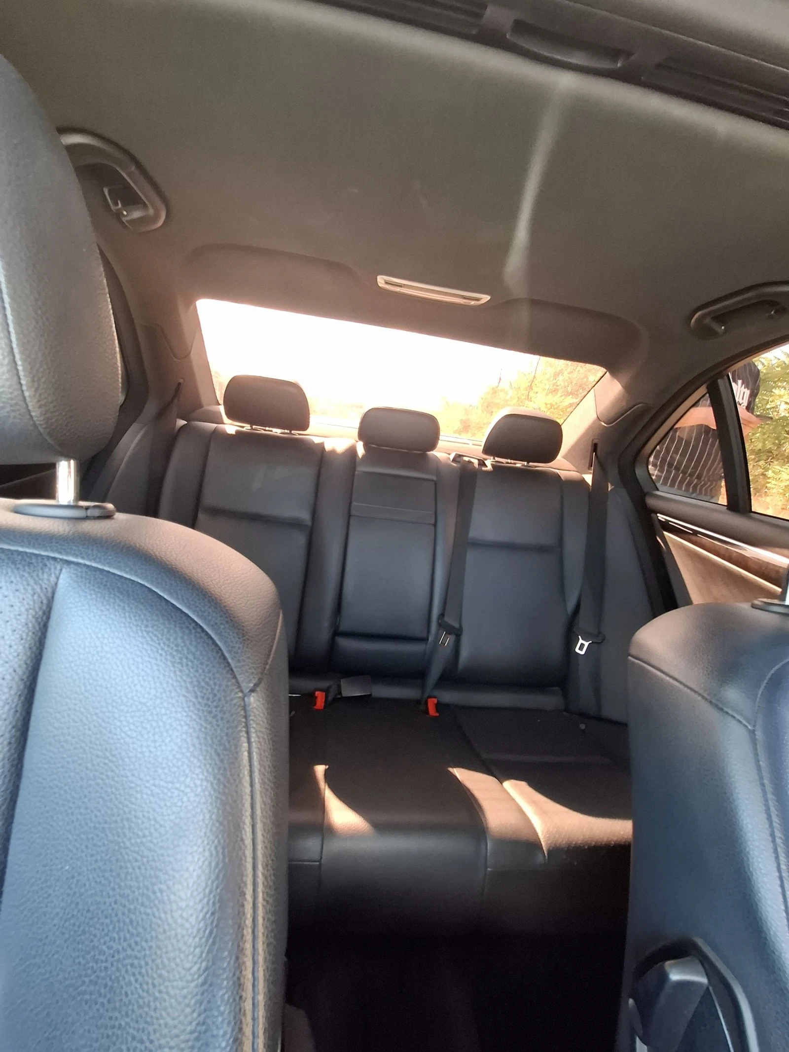 Mercedes-Benz C 300 3.5 4 Matic - изображение 9