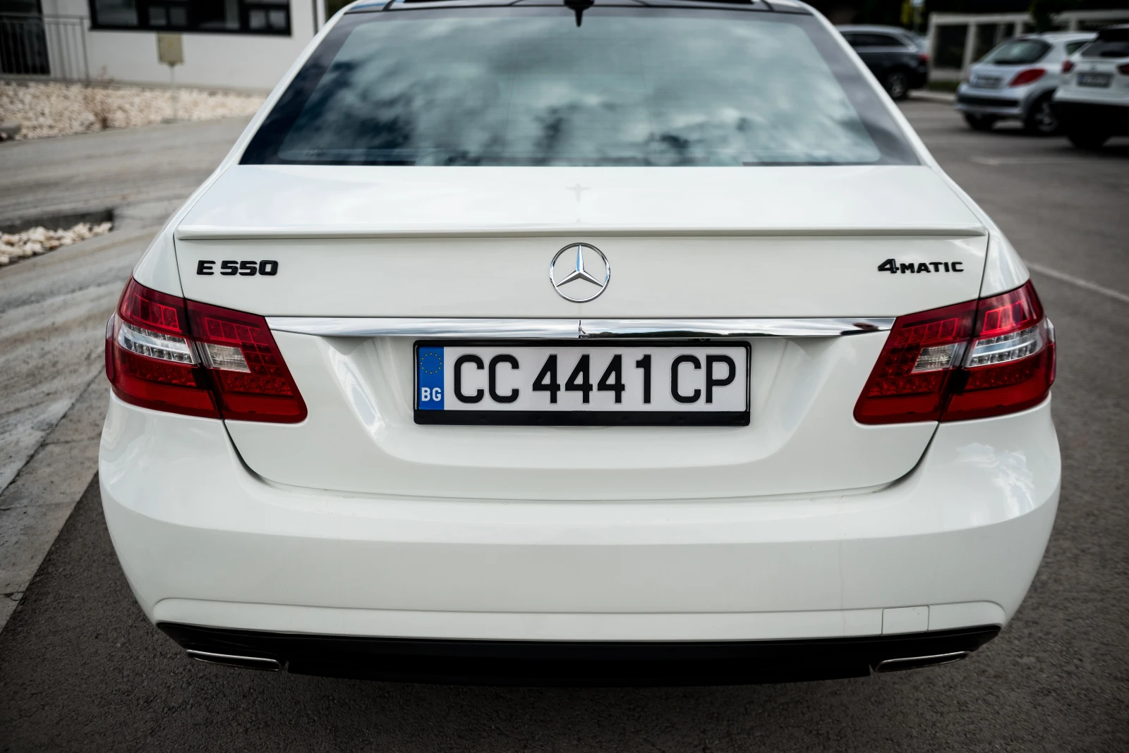 Mercedes-Benz E 500  - изображение 7