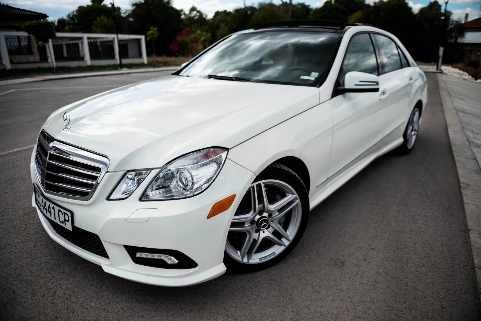 Mercedes-Benz E 500  - изображение 5