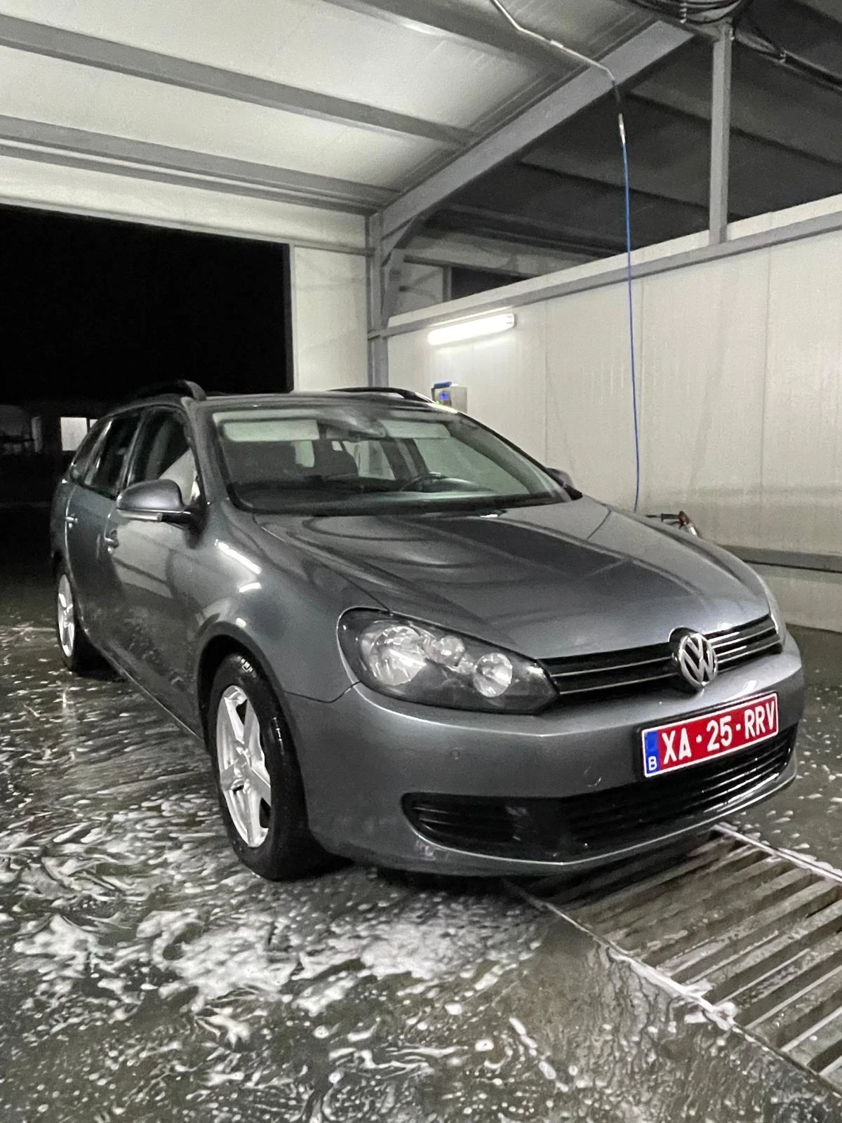 VW Golf 1.6 tdi - изображение 2