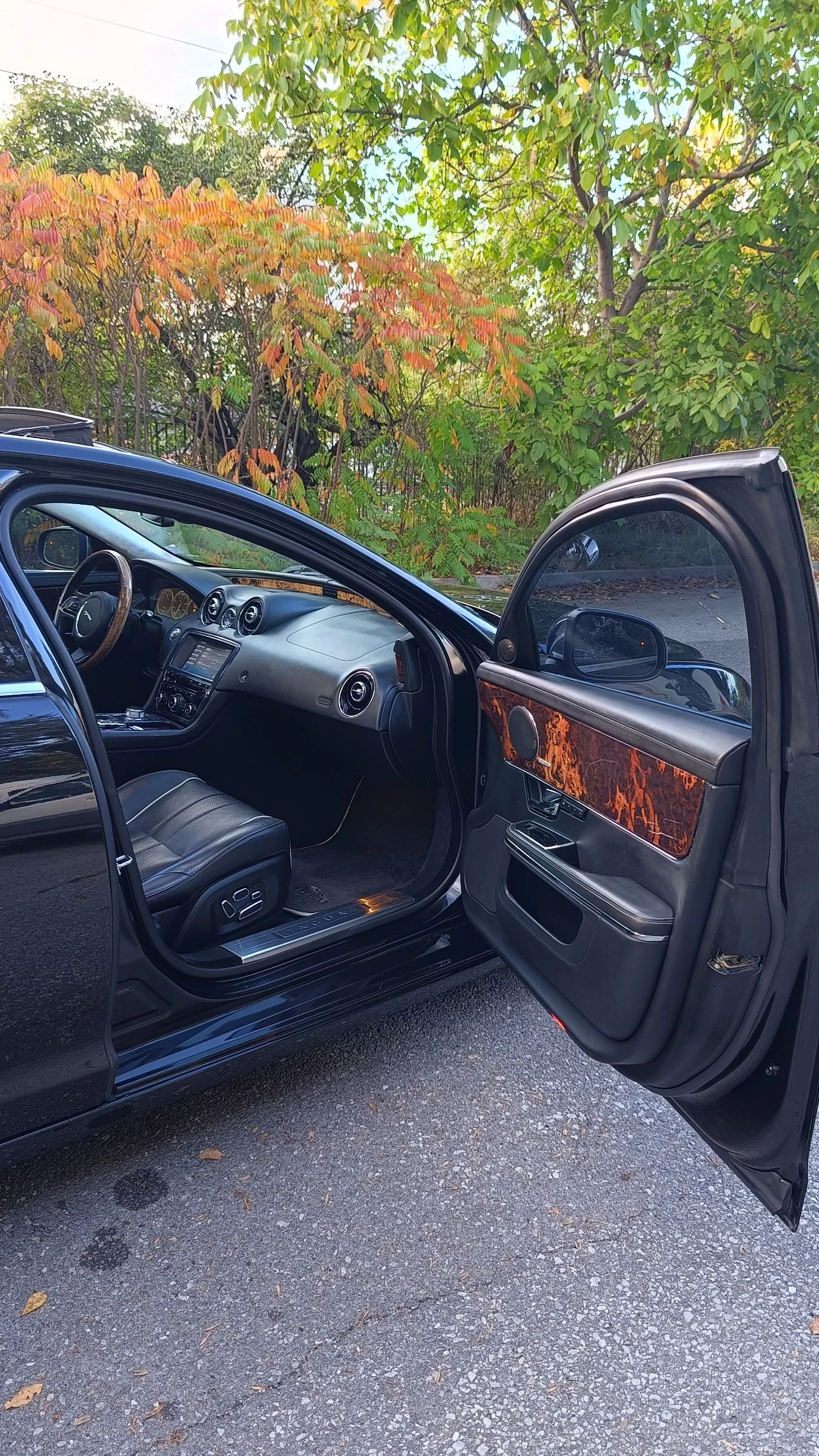 Jaguar Xj L 510К.С. 5.0Supercharged, снимка 11 - Автомобили и джипове - 52069240