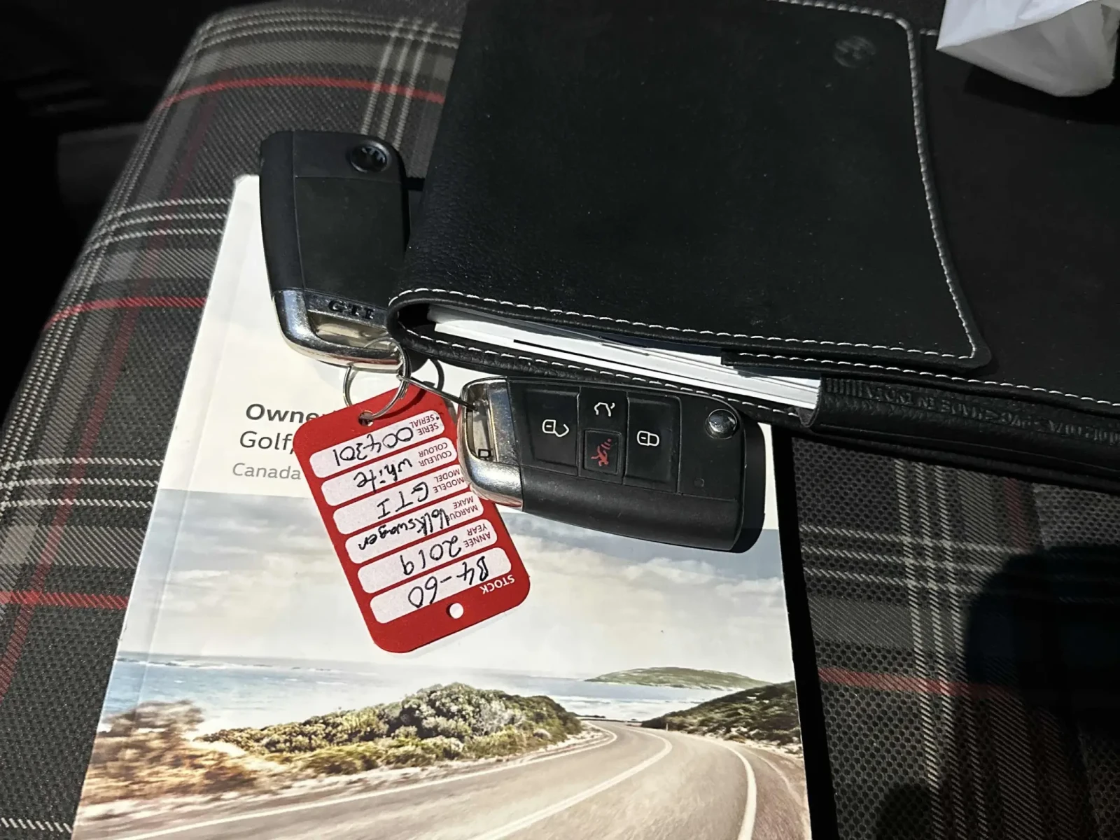 VW Golf GTI* CARFAX*  *  | Mobile.bg   14