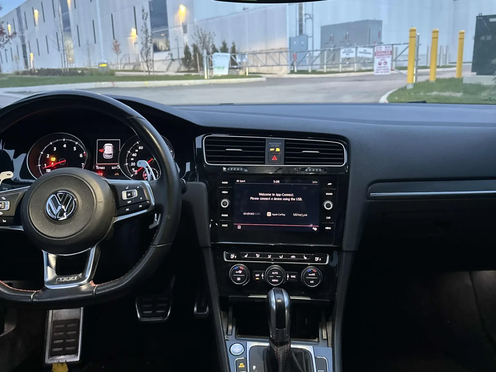 VW Golf GTI* CARFAX*  *  | Mobile.bg   9