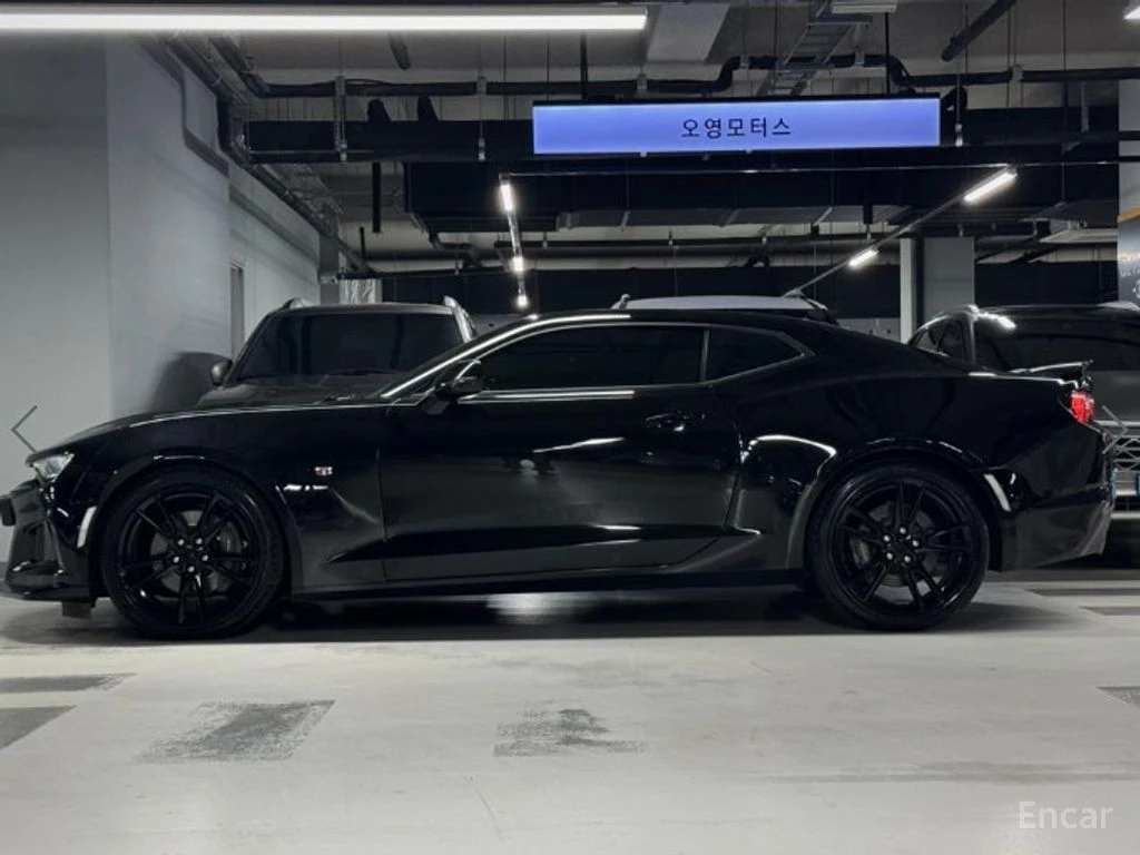 Chevrolet Camaro SS* 6.2* V8* ПОДГРЕВ* ОБДУХВАНЕ* КАМЕРА* КЕЙЛЕС* , снимка 5 - Автомобили и джипове - 54800452