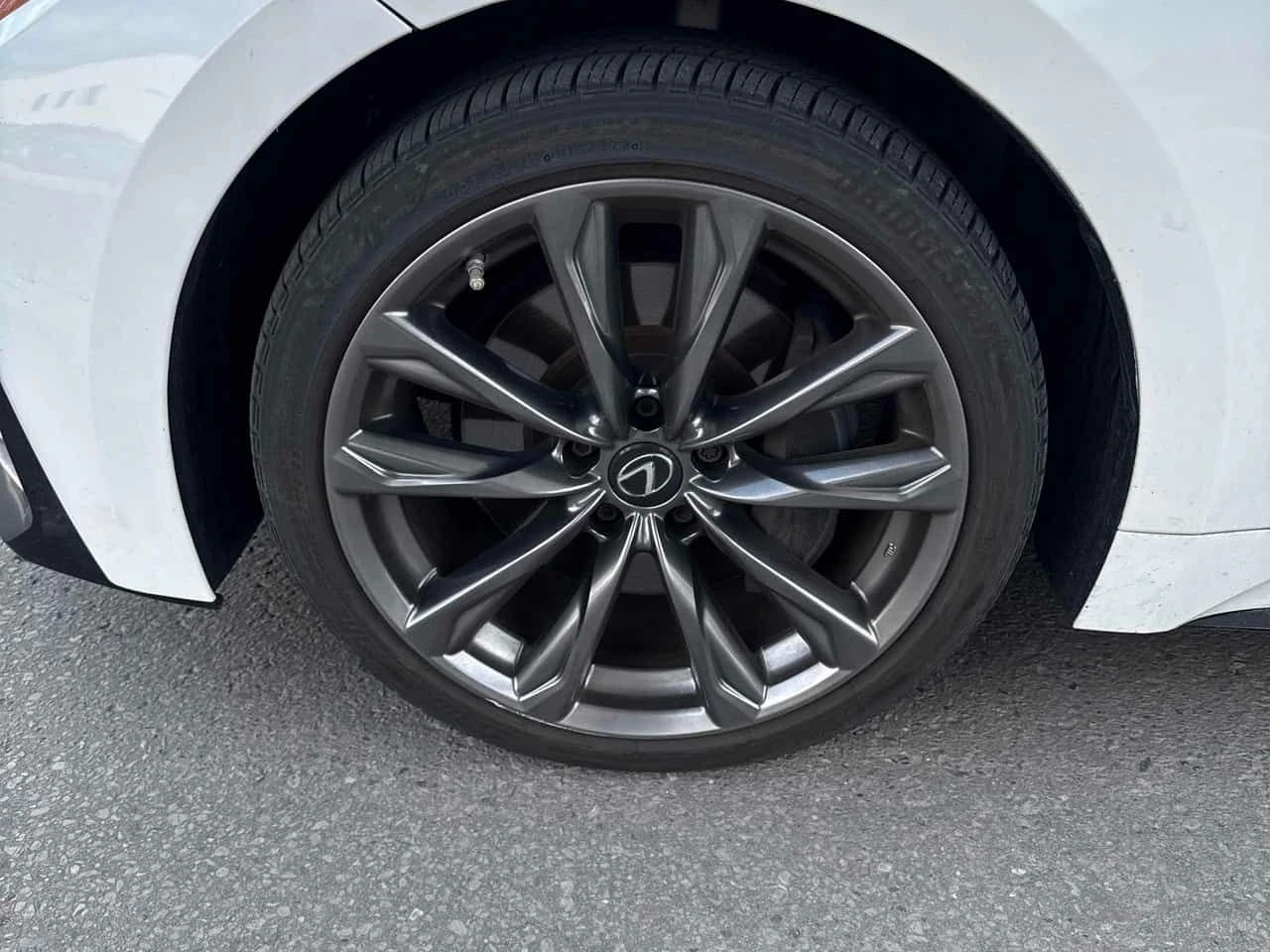 Lexus IS * 300 AWD * АВТОКРЕДИТ БЕЗ ПЪРВОНАЧАЛНА ВНОСКА* , снимка 7 - Автомобили и джипове - 54822661