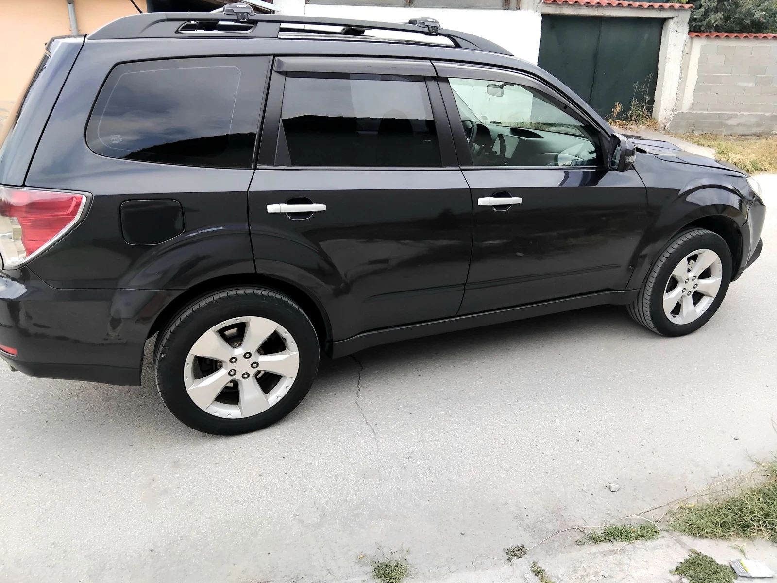 Subaru Forester 2.0CRD.150k.4+ 4+ КЛИМА 2011г., снимка 4 - Автомобили и джипове - 55211208