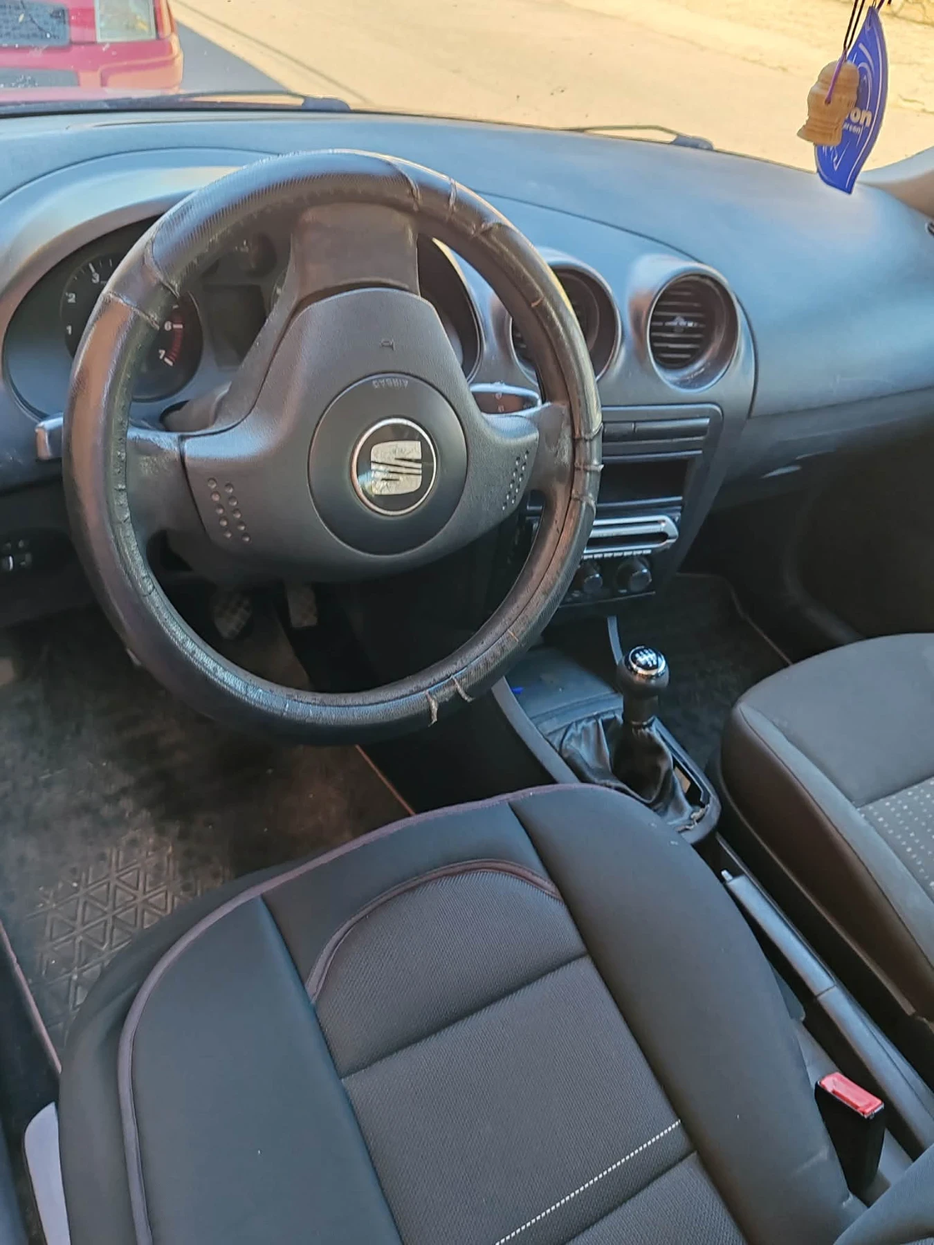 Seat Ibiza, снимка 7 - Автомобили и джипове - 55222540