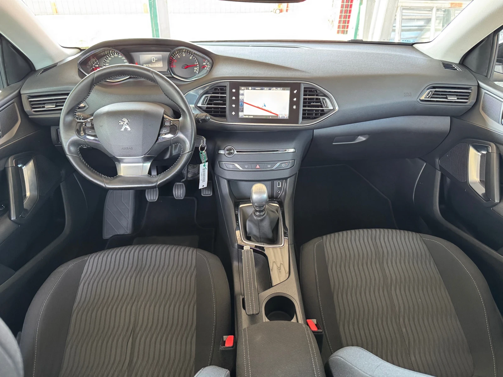 Peugeot 308 GT-Line 1.6hdi 120кс, снимка 8 - Автомобили и джипове - 55339706