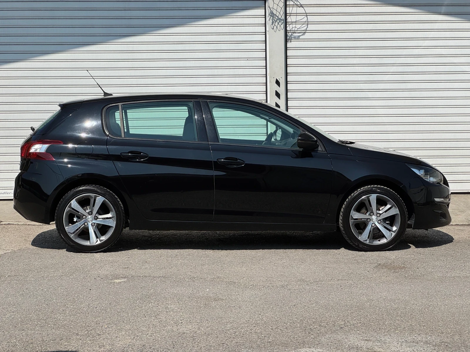 Peugeot 308 GT-Line 1.6hdi 120кс, снимка 3 - Автомобили и джипове - 55339706