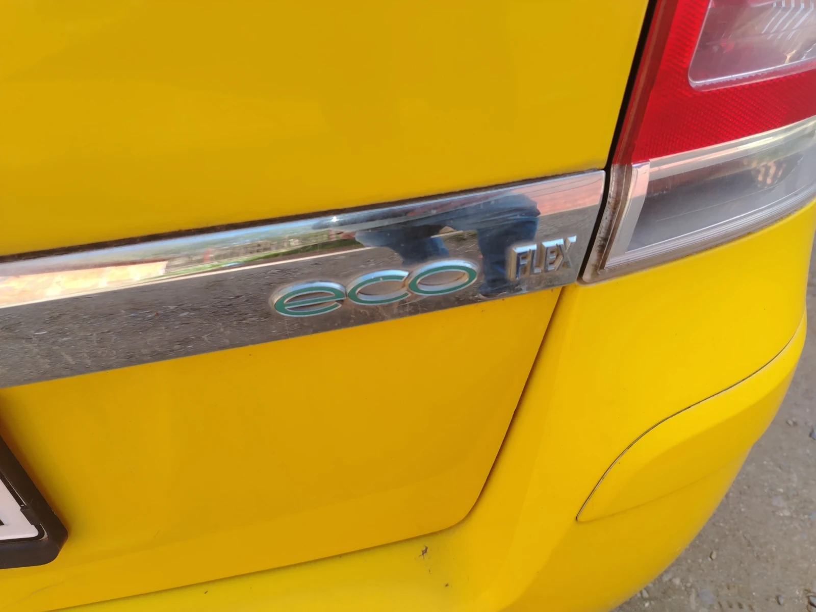 Opel Zafira Фабрична газ, снимка 6 - Автомобили и джипове - 55544567