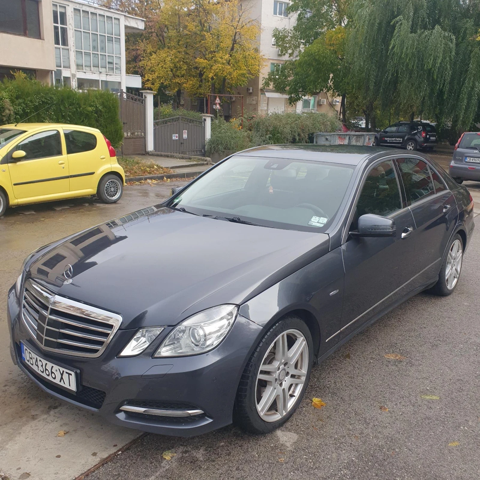 Mercedes-Benz E 300 CDI, снимка 2 - Автомобили и джипове - 56261099
