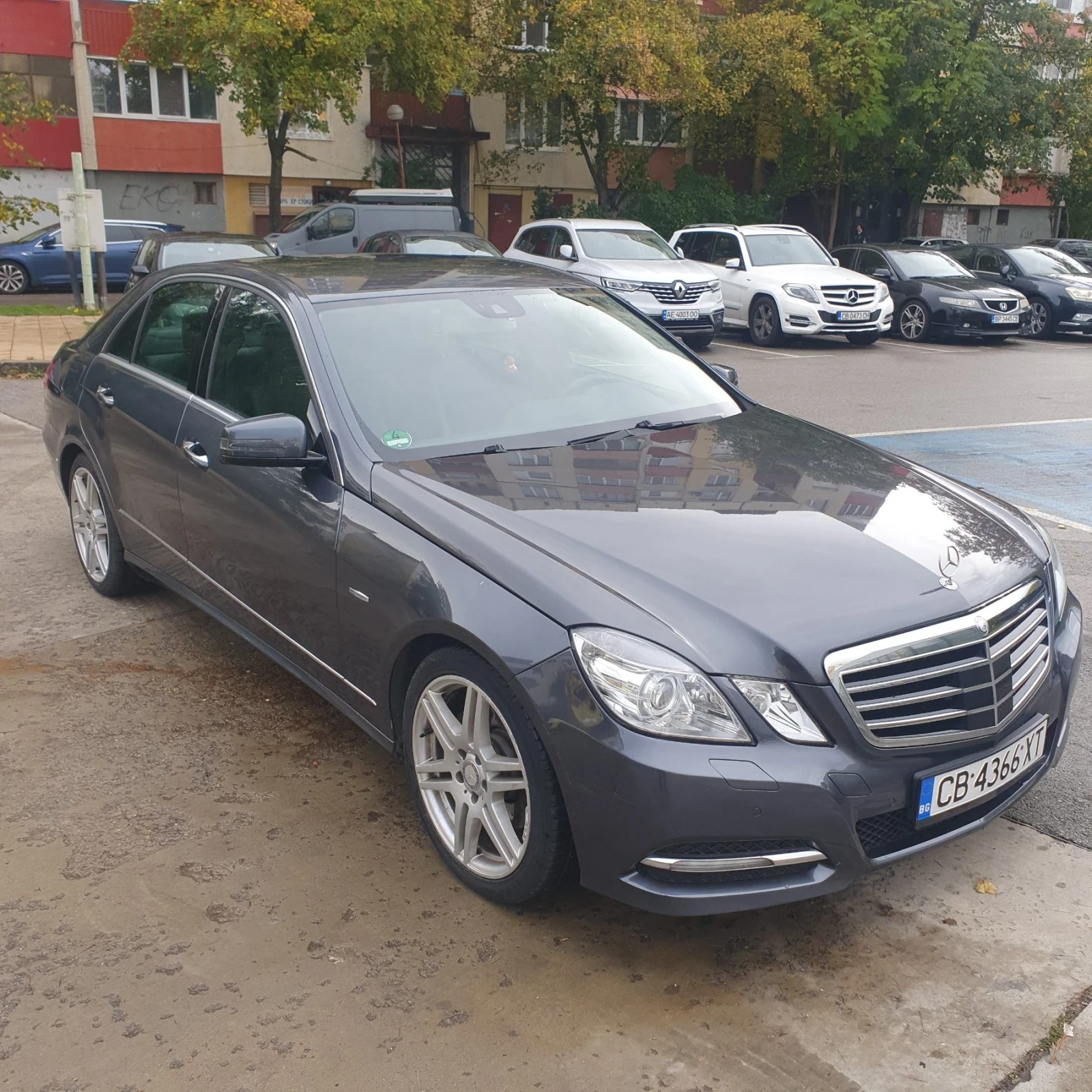 Mercedes-Benz E 300 CDI, снимка 3 - Автомобили и джипове - 56261099