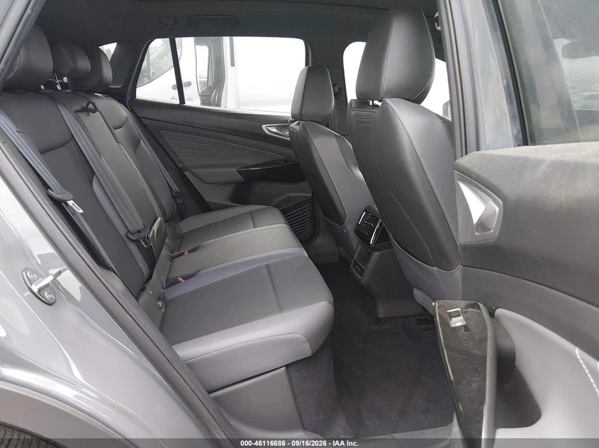 VW ID.4 S RWD w/SK On Battery, снимка 8 - Автомобили и джипове - 56365456