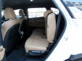 Kia Sorento 2.5T PRESTIGE PANORAMA/360CAM/FULL, снимка 14