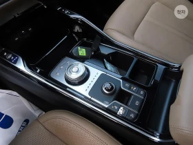 Kia Sorento 2.5T PRESTIGE PANORAMA/360CAM/FULL, снимка 12