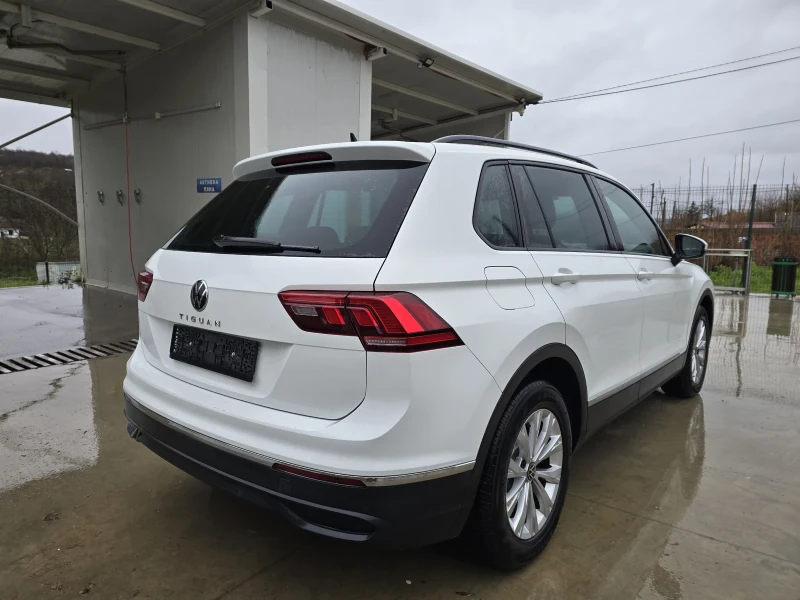 VW Tiguan 2.0TDI 150к.с LIFE Топ състояние , снимка 6 - Автомобили и джипове - 52671519