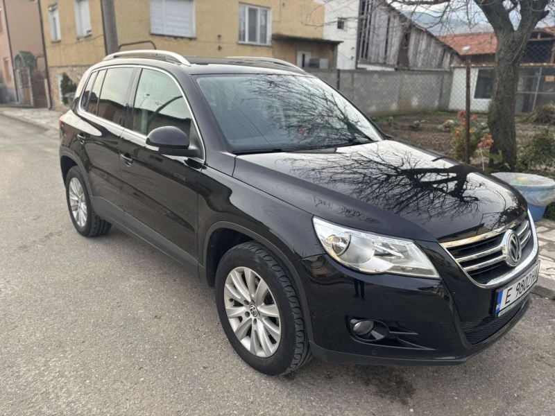 VW Tiguan 1.4 TSI, снимка 8 - Автомобили и джипове - 52699881