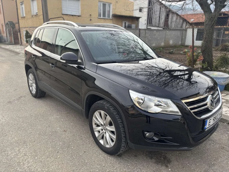VW Tiguan 1.4 TSI, снимка 3 - Автомобили и джипове - 52699881