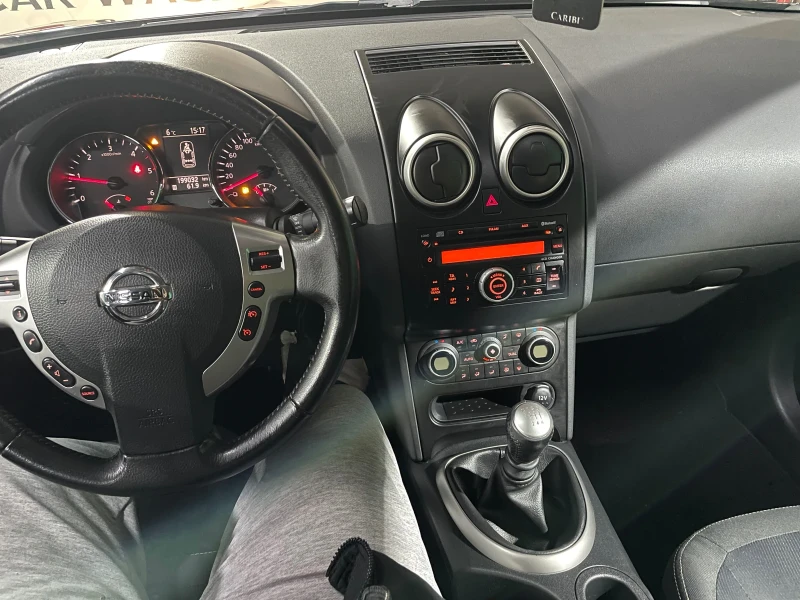 Nissan Qashqai 1.5, снимка 11 - Автомобили и джипове - 53599221