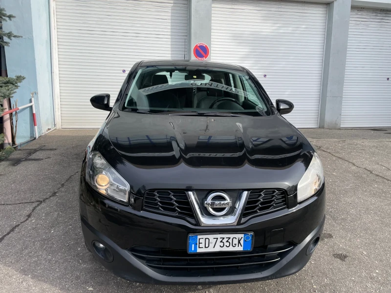 Nissan Qashqai 1.5, снимка 5 - Автомобили и джипове - 53599221