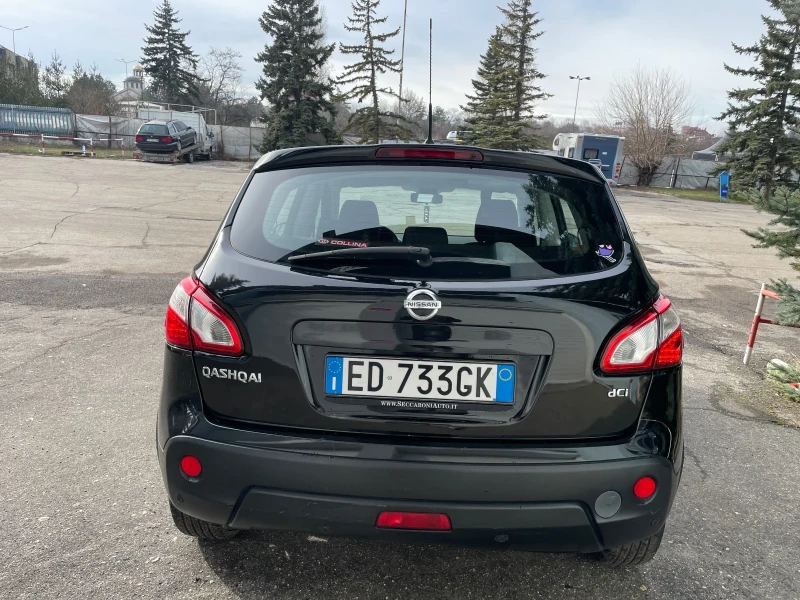 Nissan Qashqai 1.5, снимка 6 - Автомобили и джипове - 53599221