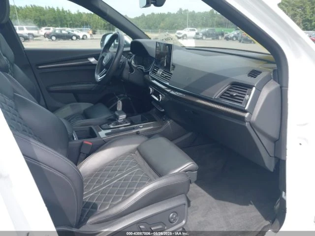 Audi SQ5 PREMIUM PLUS/АВТОФИНАНСИРАНЕ/НАЛИЧНИ ЧАСТИ - изображение 6