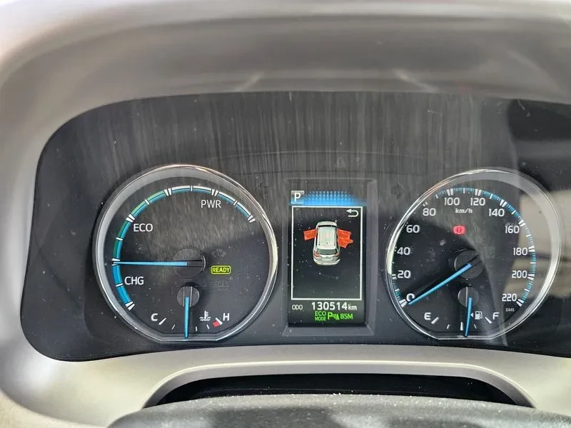 Toyota Rav4 2.5 4WD HYBRID, снимка 7 - Автомобили и джипове - 55279122