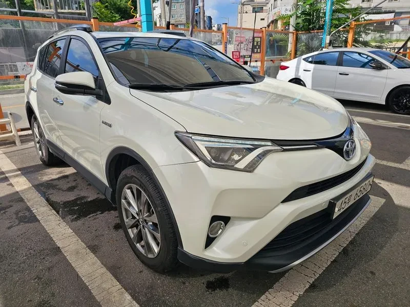 Toyota Rav4 2.5 4WD HYBRID, снимка 5 - Автомобили и джипове - 55279122