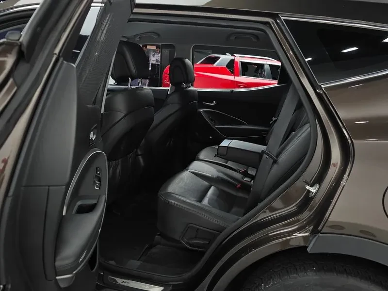 Hyundai Santa fe 2.2 4Wd Exclusive Special - САМО 30% АВАНС!, снимка 12 - Автомобили и джипове - 55471137